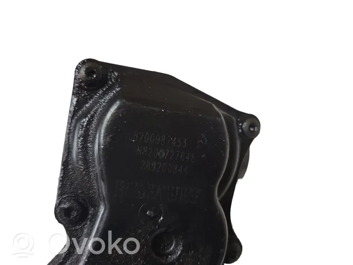 Opel Vivaro Throttle valve 8200987453