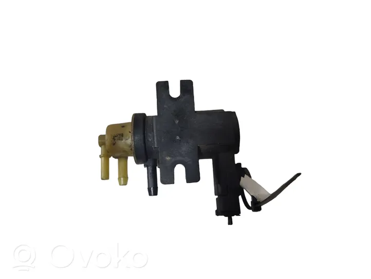 Volvo V40 Turboahtimen magneettiventtiili 31375760