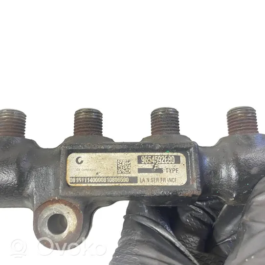 Peugeot 307 Tuyau de conduite principale de carburant 9654592680