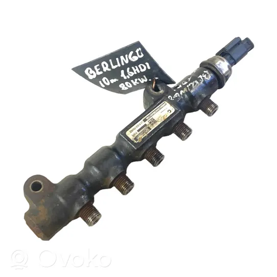 Citroen Berlingo Listwa wtryskowa 9654592680