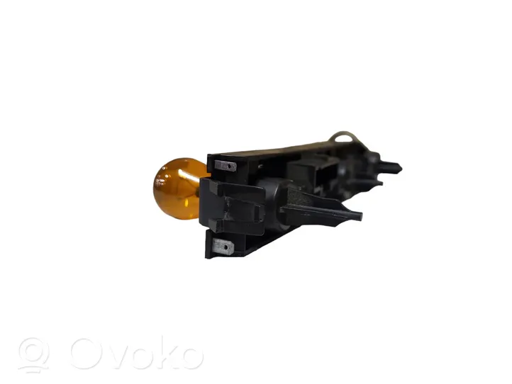 Citroen C4 Grand Picasso Porte ampoule de feu arrière 16384900