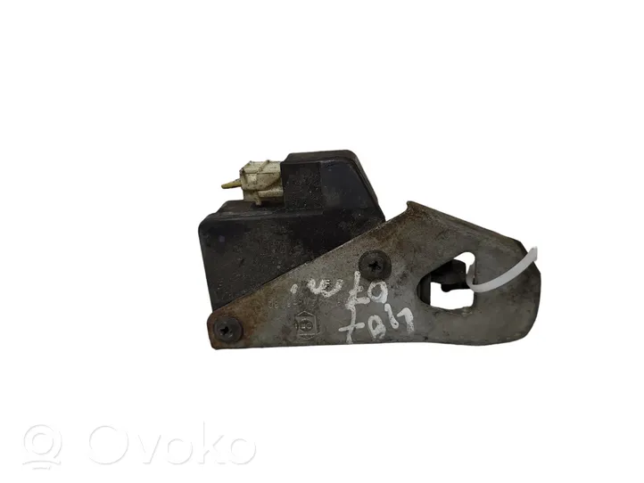 Peugeot 407 Serratura del tappo del serbatoio del carburante 9643826880