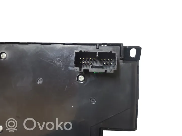 Volvo S40 Climate control unit 30739671