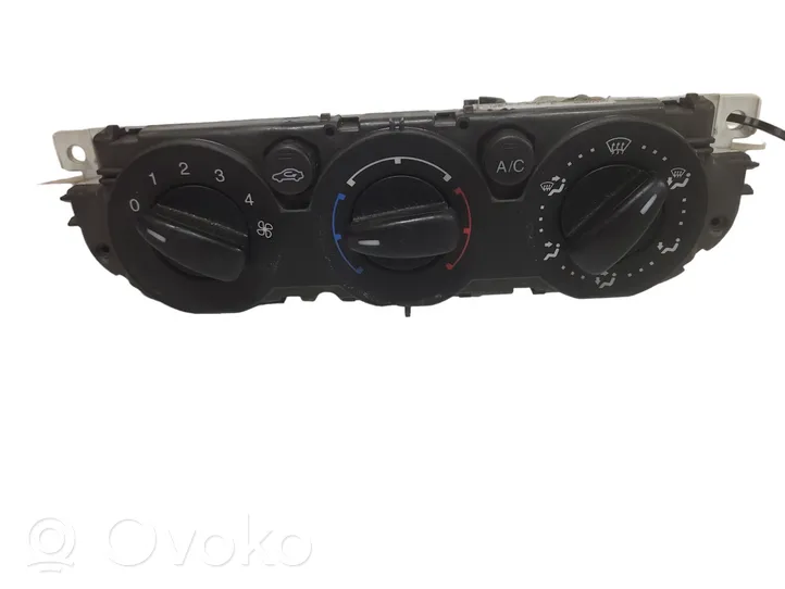 Ford Focus C-MAX Panel klimatyzacji P69607320610301960