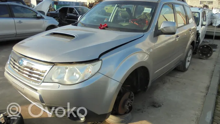 Subaru Forester SH Sportello del serbatoio del carburante 