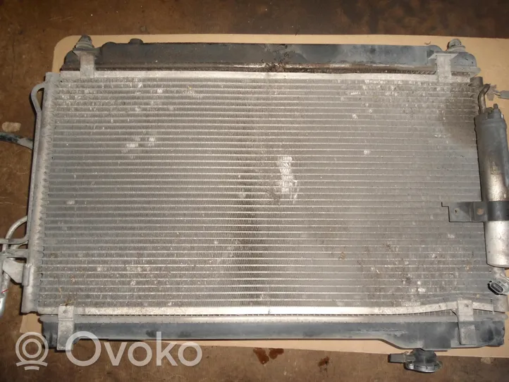 Infiniti G35 Radiateur de refroidissement 