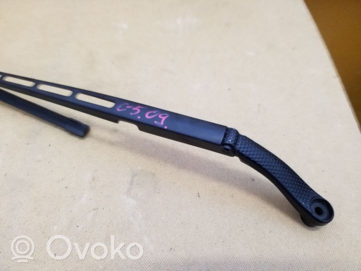 Citroen C5 Windshield/front glass wiper blade 9683835880