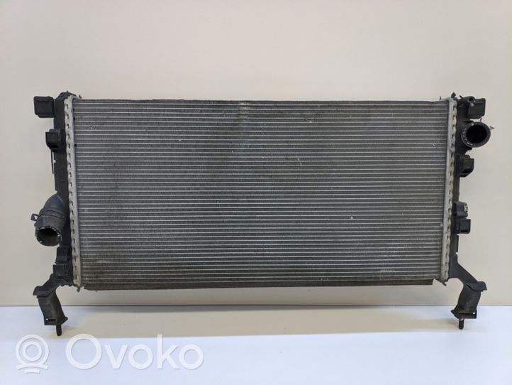 Renault Laguna III Radiateur de refroidissement L5645008