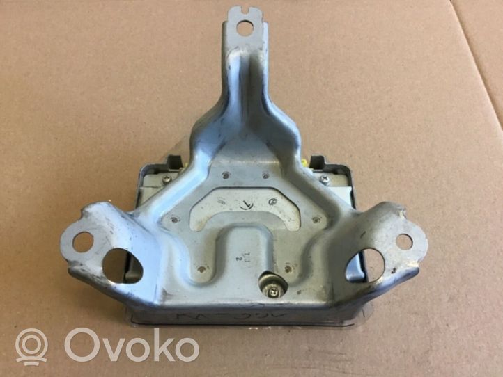 Lexus RX 330 - 350 - 400H Oro pagalvių valdymo blokas 891700E021