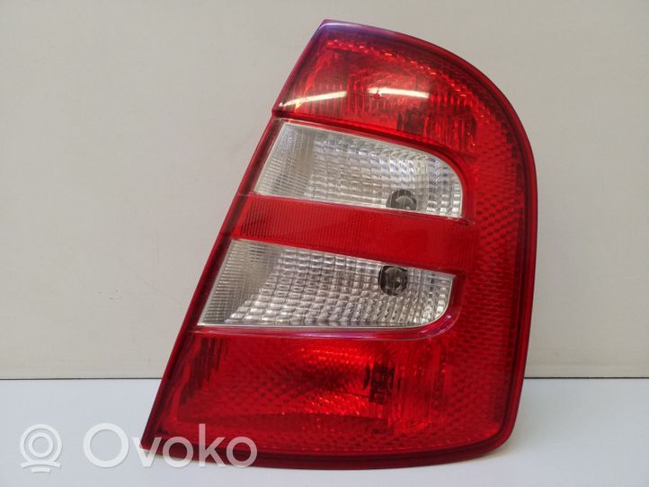 Skoda Fabia Mk1 (6Y) Lampa tylna ZSB6Y6945096B