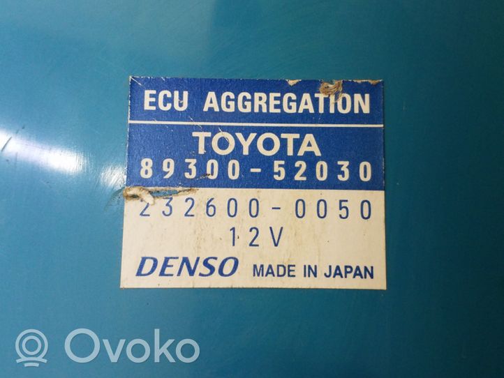 Toyota Yaris Centralina/modulo chiusura centralizzata portiere 8930052030