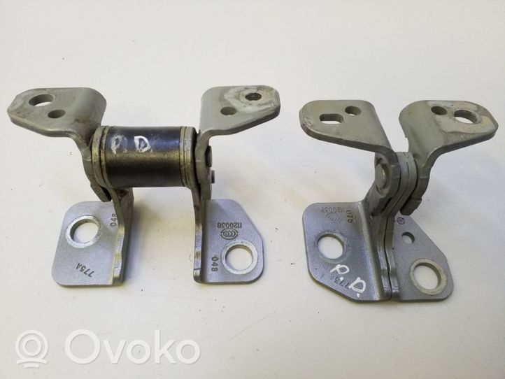 Chrysler Pacifica Front door hinge set 775AB