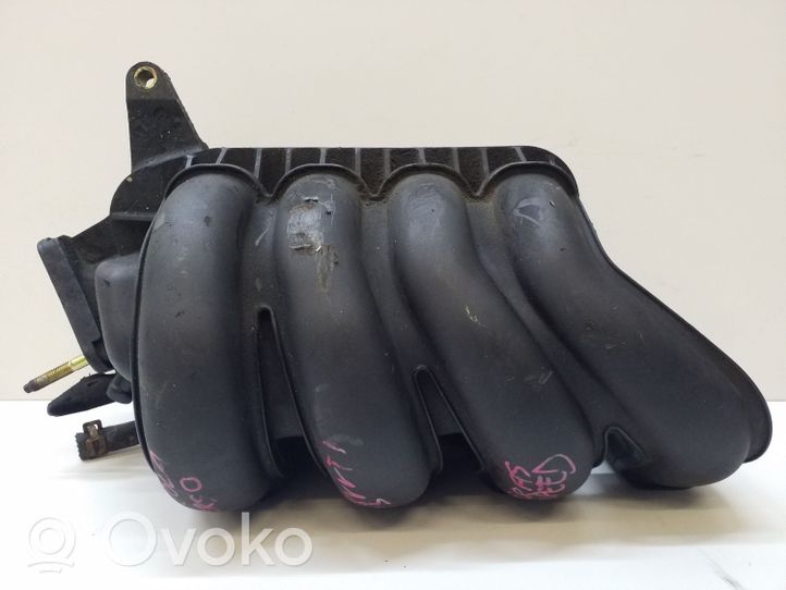 Toyota Corolla Verso E121 Imusarja OEM