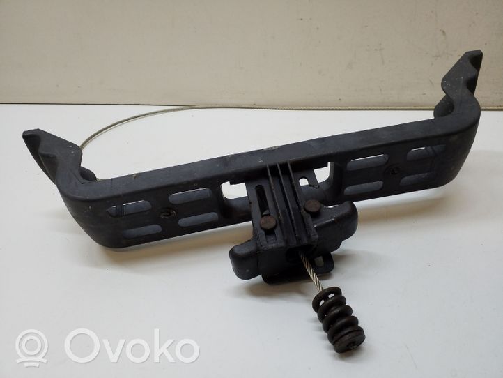 Dodge Grand Caravan Uchwyt / Mocowanie koła zapasowego 05109667AB