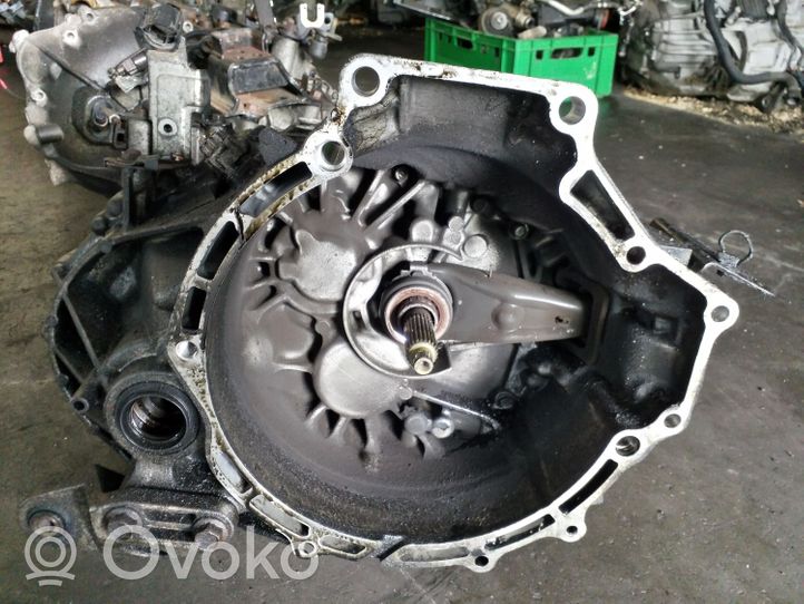 Mazda 5 Mechaninė 6 pavarų dėžė D2C4