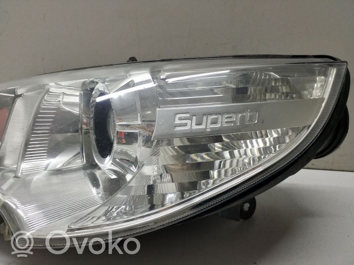 Skoda Superb B6 (3T) Lampa przednia 3T2941015C