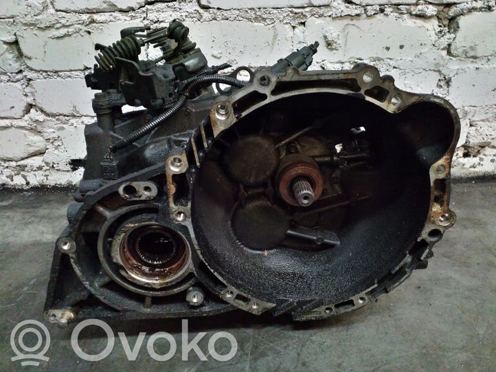 S614JE KIA Sportage Manual 6 speed gearbox, 100.00 € RRR