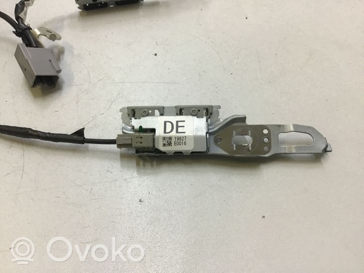 Lexus NX Antenne GPS 8610178B30