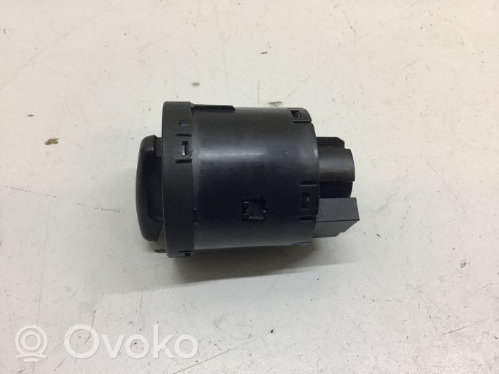 Dodge Grand Caravan Valokatkaisija 10022647