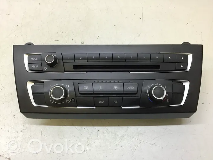 BMW 2 F22 F23 Radio / CD-Player / DVD-Player / Navigation 9365837