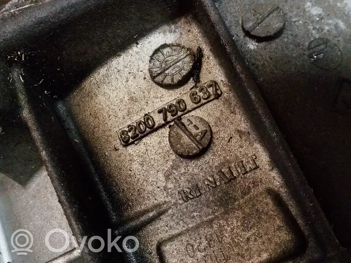 Nissan Qashqai Manualna 6-biegowa skrzynia biegów 790638