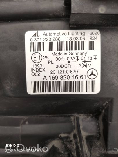 Mercedes-Benz B W245 Priekšējais lukturis A1698204661