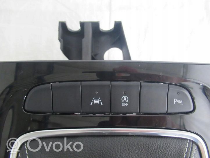 Opel Insignia B Pavarų perjungimo mechanizmas (dėžėje) 55503758