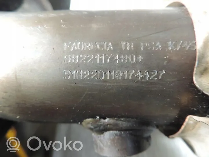 Opel Crossland X Filtr cząstek stałych Katalizator / FAP / DPF 9822117480