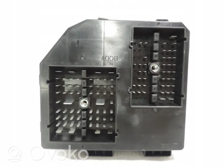 Opel Antara Fuse box set 95903657