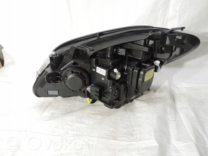 Opel Mokka Lampa przednia 42516766