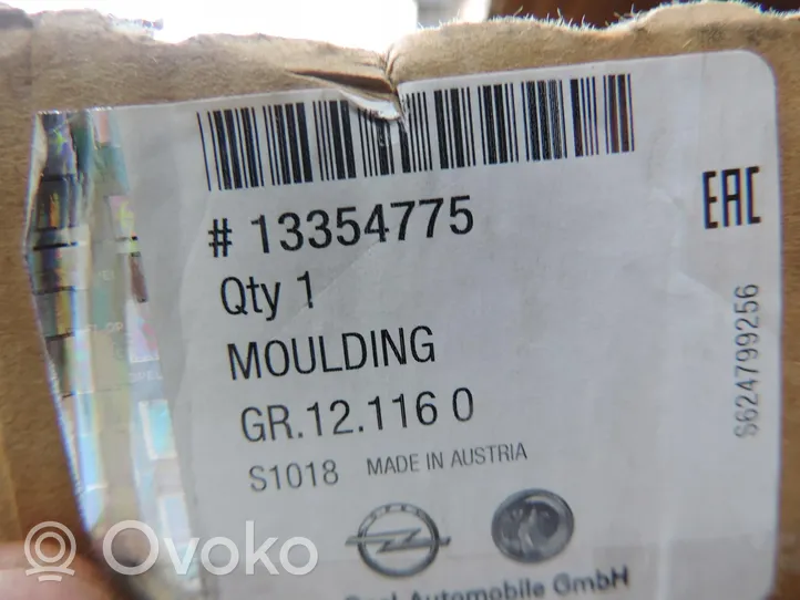 Opel Zafira C Front sill (body part) 13354775