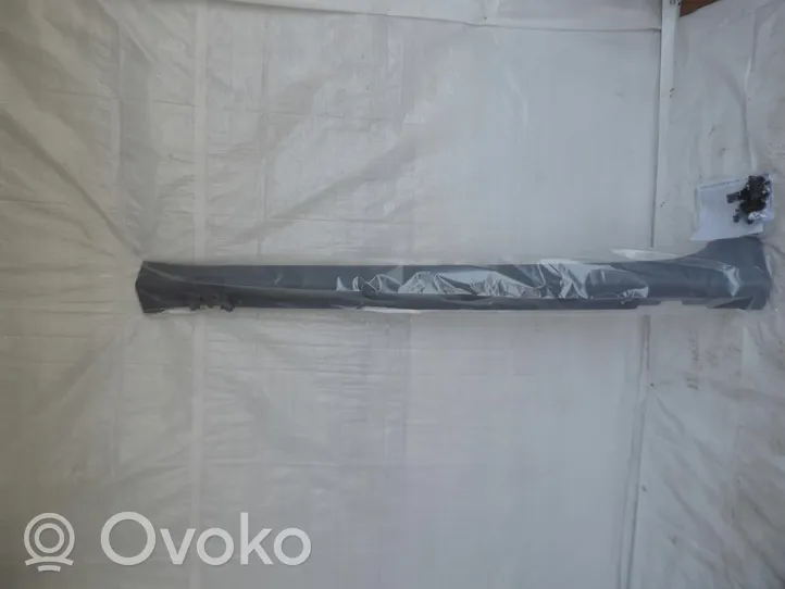 Opel Zafira C Front sill (body part) 13354775