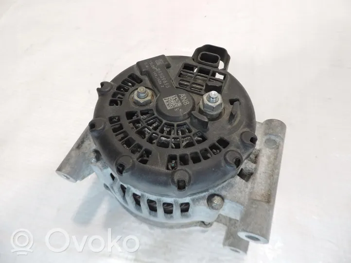 Opel Mokka Generatore/alternatore 94509655