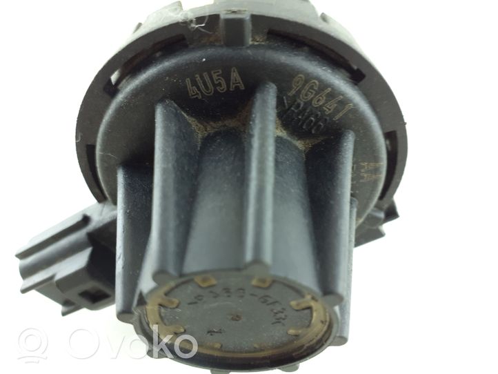 Ford Maverick Fuel pressure sensor 4U5A9G641AA