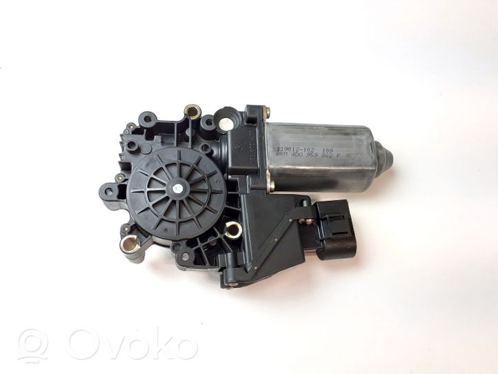 Audi A8 S8 D2 4D Moteur de lève-vitre de porte arrière 4D0959802F