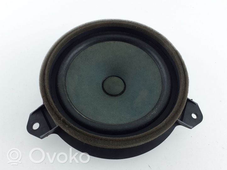 Toyota Hilux (AN10, AN20, AN30) Front door speaker 861600K220