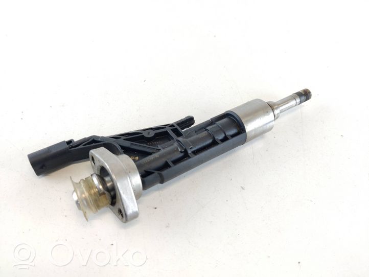 BMW 4 F36 Gran coupe Fuel injector 7639990