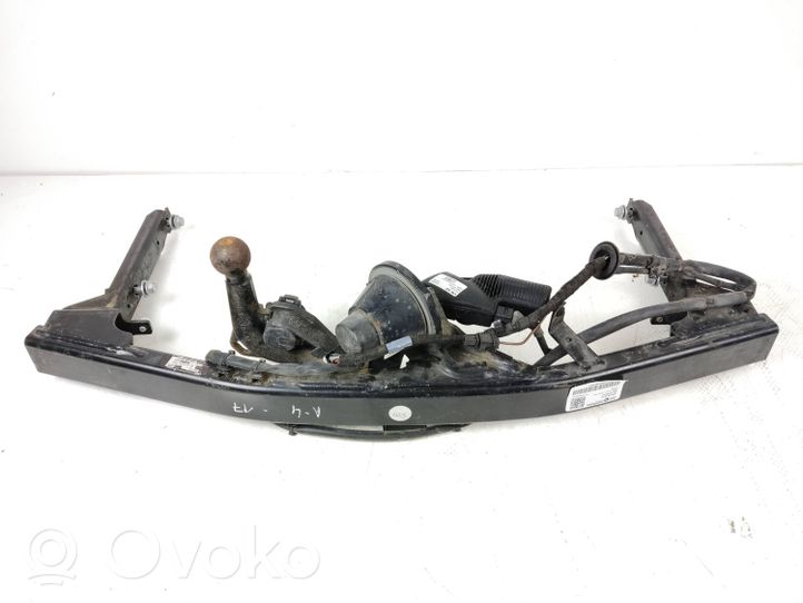 Audi A4 S4 B9 Hak holowniczy / Komplet 8W0800491M