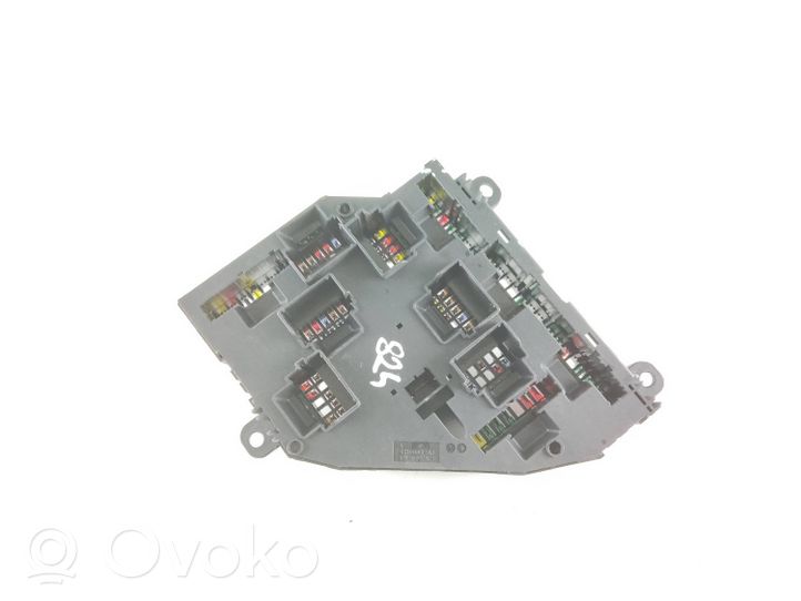 BMW 6 F12 F13 Sulakemoduuli 9252813