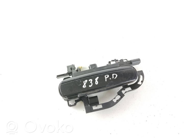 Audi RS6 C6 Klamka zewnętrzna drzwi przednich 4F0837886