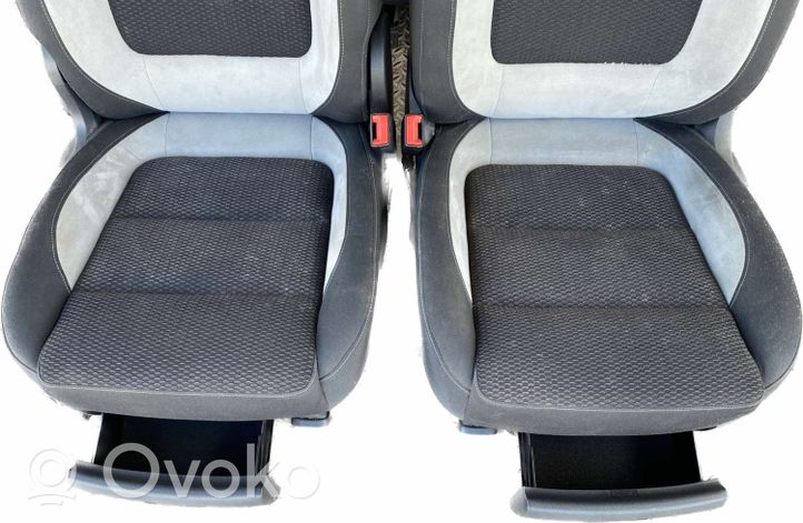 Volkswagen Tiguan Seat and door cards trim set 