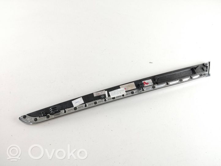 Audi A6 S6 C6 4F Moulure/baguette de porte avant 4F0867410B