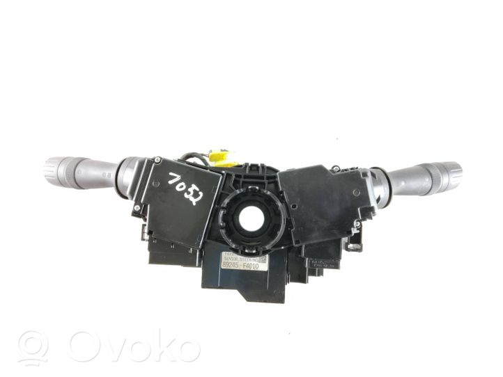 Toyota C-HR Leva/interruttore dell’indicatore di direzione e tergicristallo 89245F4010