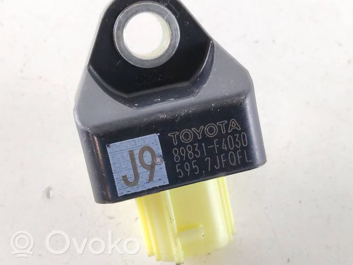 Toyota C-HR Sensore d’urto/d'impatto apertura airbag 89831F4030