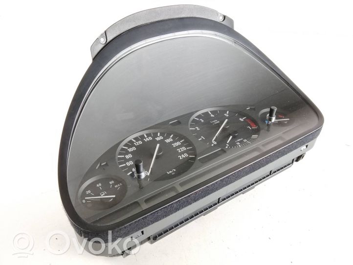 BMW 7 E38 Tachimetro (quadro strumenti) 8387063