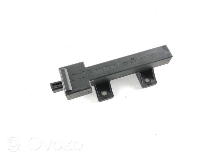 Audi A6 S6 C6 4F Interjero komforto antena 4F0907247A