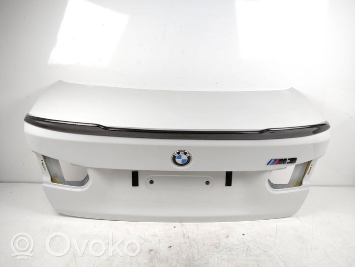 BMW M3 F80 Takaluukun/tavaratilan kansi 