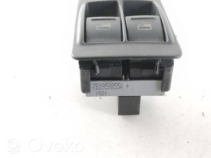 Volkswagen Transporter - Caravelle T5 Wing mirror switch 7H5959539H