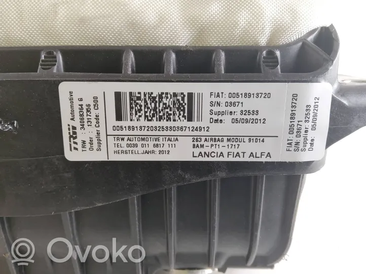 Opel Combo D Keleivio oro pagalvė 00518913720