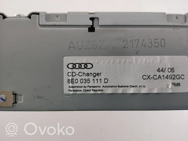 Audi A3 S3 8P CD/DVD-vaihdin 8E0035111D